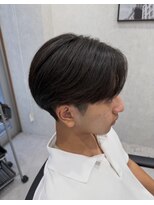 リアリクス(REALIX)&nbsp;ナチュラルセンターパート毛流れシャドウ