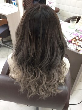 ネクスト 池袋(NEXT) 【外国人風お洒落グラデーション】ブラック×アッシュ×ホワイト