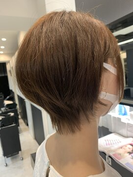 ディーヘアーデザイン(d.HAIR DESIGN) ポイントパーマ×ショートスタイル
