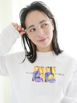 ネオリーブ チロル 横浜西口店(Neolive CiroL.) 切りっぱなしミディアム★インナーカラー