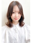 顔周りレイヤー/くびれミディアム