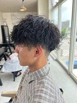 ミオ ベガ(Mio'' VEGA) メンズ京都波巻きツイストスパイラルパーマ