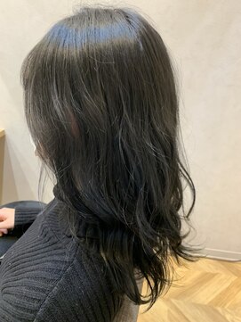 ネウィ 大分中央町店(newi) 【シノハラ】外国人風グレーカラー♪