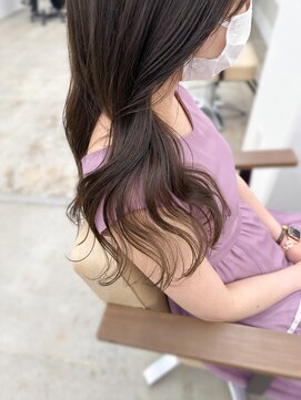 ニュート(Neut ) 赤みを抑えたまろやかベージュ