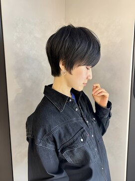 ハルキ ミナト ジャパン オオサカ(HARUKI MINATO japan OSAKA) 40代50代小顔似合わせカットくびレイヤーエモージュ大人可愛い