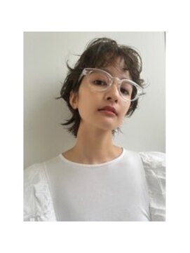 ムク(MuK) ウルフ風ショート