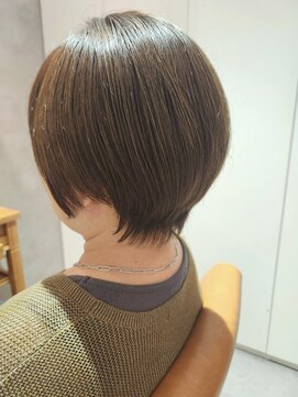 スーリール 伊都店(Sourire) ショート　オリーブグレー