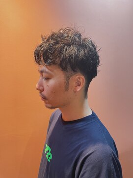 ニア(near) ニュアンスメンズパーマ