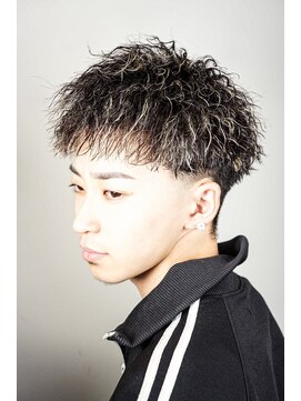 アイトーキョー 名古屋栄(AI TOKYO) パイルツイスト【名古屋/栄/矢場町】