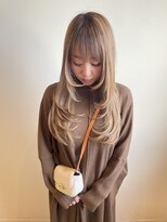 アン アイズ(ann EYES)&nbsp;レイヤーカット　×  シークレットハイライト
