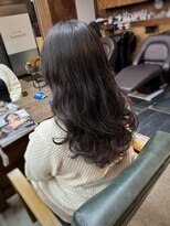 コモレビ(komorebi) 【山本智文】コテ巻き風デジタルパーマレイヤーカット