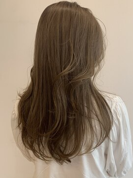 シルク バイ ルカ(SilQ by Luca) 柔らかベージュ