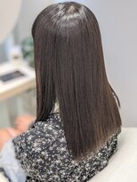 ビーエフサロン(BxF SALON)&nbsp;艶めくストレートロングヘア