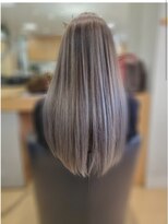 リミックス 塩川店(REMIX)&nbsp;ホワイトベージュカラー