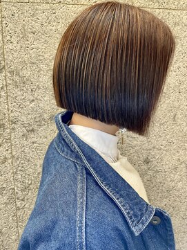 ウィールールピヴォクロス(WE RULE pivot cross) 髪質改善改善ミニボブ