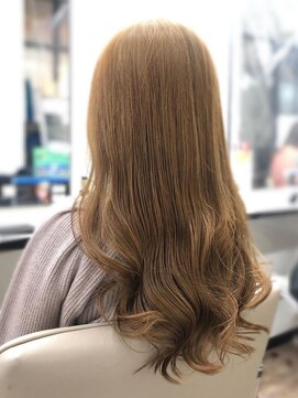 バウム ヘアー(Baum Hair) ブリーチして、透明感あるベージュになりました！