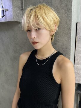 ヴェイン 渋谷(vain) ショートカット　ダブルカラー　ハイトーン