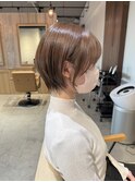 オリーブグレージュ/丸みショート