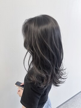 アルドーレフィエロ シンサイバシ(Ardore fiero shinsaibashi) コントラスト極ハイライト☆アッシュブラック☆20代30代40代