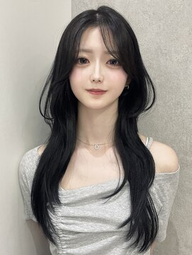 ジーナ 福岡天神(Zina) 韓国くびれヘア/レイヤーカット/フェイスレイヤー/Zina福岡天神