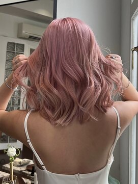 ラス(ras.) ハイトーンピンクベージュ