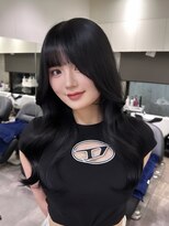 ロムーク 表参道(LOMKH)&nbsp;小顔ロングレイヤーカット顔周り夏グレージュカラー透明感カラー