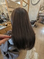 ルークス 中央林間(LOOOKS)&nbsp;フォギーグレージュ　アッシュ系　寒色系　艶カラー
