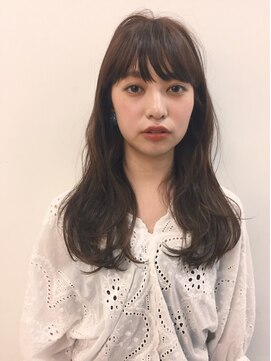 マグノリア オモテサンドウ(MAGNOLiA Omotesando) ニュアンスロングウェーブ・・・担当KAYO