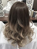 マルカ ヘアー(MARKA hair) ミルクティーアッシュ♪グラデーション♪