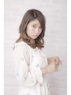 アフロディーテ ギンザ 秋葉原店(APHRODITE GINZA) グレージュカラー/シルキーベージュ/斜めバング/秋葉原