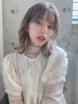 ルービック 豊中(Rubik's)&nbsp;セクションカラー/イヤリングカラー/外ハネニュアンスボブ