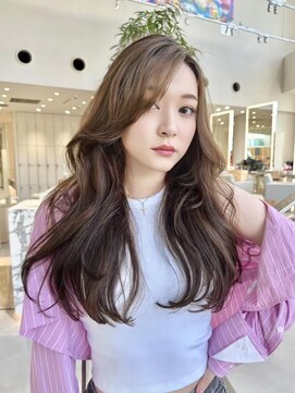 ミンクス 青山店(MINX) チョコレートカラーの韓国風プリカールラフレイヤー