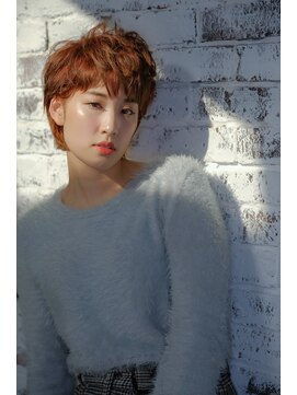 ノイ(noi) 耳かけショート×ポイントパーマ２０代３０代４０代♪