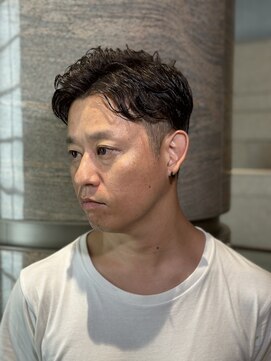 リバティシェアバーバー 銀座(LIBERTY SHARE BARBER) 清潔感MAX!ビジネスパーマスタイル