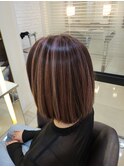 艶ボブ　ナチュラルハイライトカラー　ピンク系