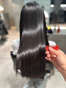 シーク 大森(Seek) カットクオライン縮毛矯正TOKIO