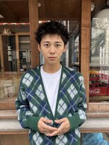 ヒュージ 表参道(huge)&nbsp;スパイキーショート/ニュアンスパーマ/ウェーブヘア/眉毛/メンズ