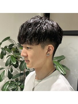 エストアール フクオカ 福岡博多店(est-r. Fukuoka) 刈り上げショート/マッシュ/博多美容室