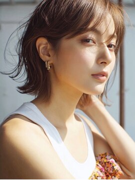 ハーツ(Heart's) ミセスショート×白髪ぼかしカラー３０代４０代５０代６０代