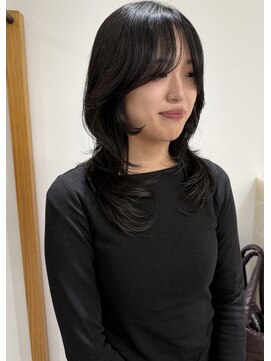 大阪ハイレイヤー/バタフライカット/ハッシュカット