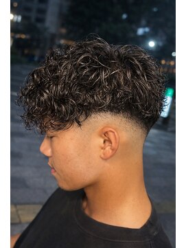 & salon/Men's 仙台【アンドサロンメンズ】 スペインカール