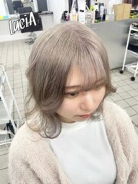 ルシア 京都河原町 烏丸(LuciA) トリプルカラー×ホワイトベージュ