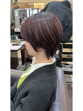 キャラ 池袋本店(CHARA) ダークマゼンタカラーとハンサムショート【池袋/ウルフ/大村】