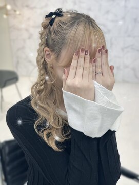 アイドットプラス 新宿(i.+SHINJUKU) 推し活ヘア/お呼ばれヘアセット/ハーフツインみつあみ