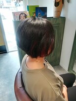 マーロット(MAROT)&nbsp;インナーカラー前下がりボブ