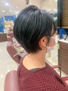 ヘアデザイン トリップ(HAIR DESIGN TRIP) くびれショート