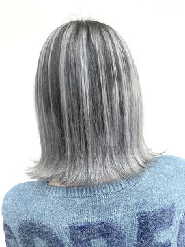 アネラ(Anela) シルバーバレイヤージュ【平本】