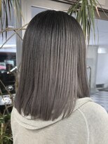 ヴィフ 大船(VIF)&nbsp;グレージュカラー/ツヤ髪スタイル/透明感カラー/バレイヤージュ