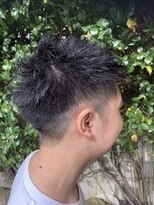 アクアマリン8810 ハチハチイチゼロ(AQUA MARINE 8810) 束感ショート/ツーブロックマッシュ/ハイライト/波巻き/北習志野