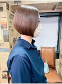 ミニボブボブショート斜めバングプラチナベージュマニッシュボブ